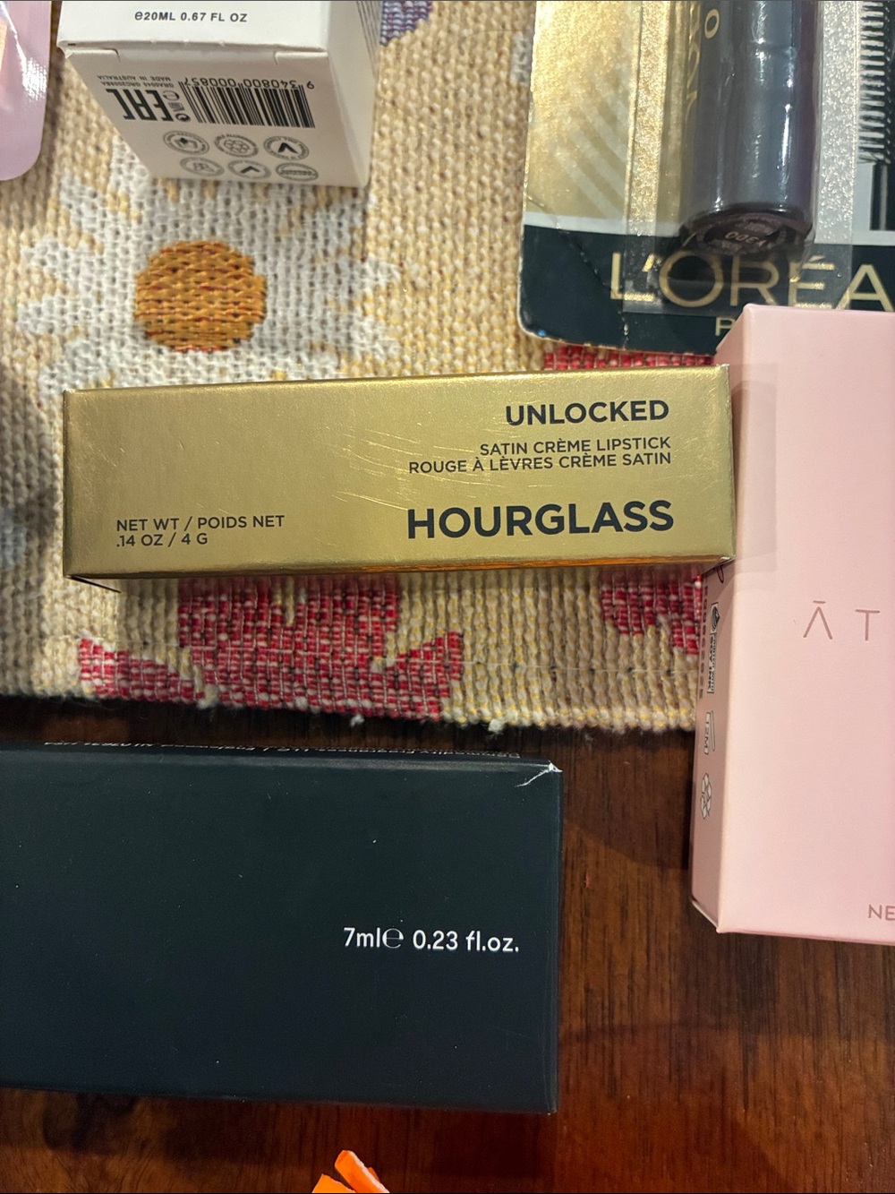 Beauty bundle with purse - Picture 8 of 10